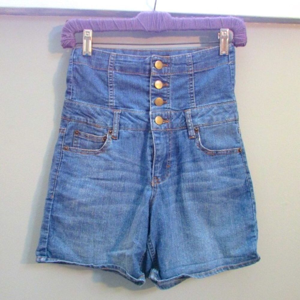 Forever 21 Super High Rise Denim Shorts - Picture 7 of 9